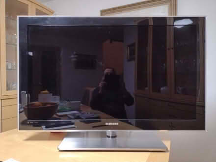 Photo of free Samsung 40 Inch TV (Hotley Bottom HP16) #1