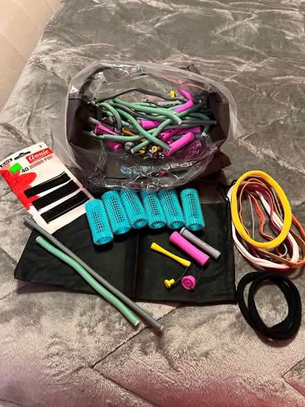 Photo of free Assorted hair stuff (Brooklyn, East Flatbush 11203) #1