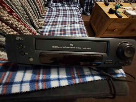 Photo of free LG Vhs video recorder (melksham east SN12) #1