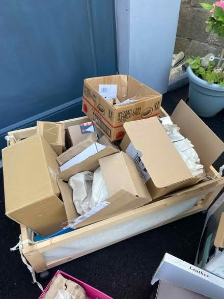 Photo of free Cardboard boxes Wilsden BD15 (Wilsden BD15) #2