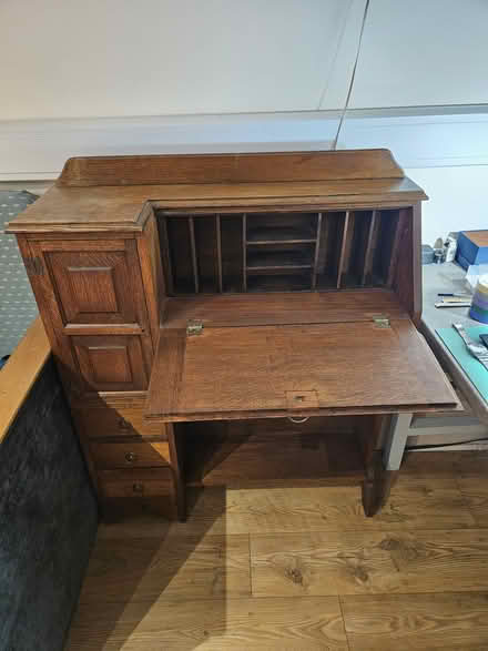 Photo of free Oak writing desk (Bridgnorth Hightown WV16) #2