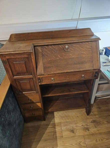 Photo of free Oak writing desk (Bridgnorth Hightown WV16) #1