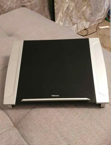 Photo of free Laptop stand (LU6) #1
