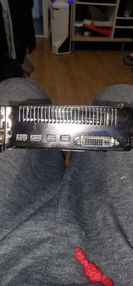 Photo of free Radeon 7990 xtx gaming gpu (Pilgrims' Hatch CM15) #1