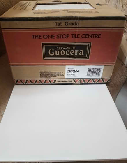 Photo of free White ceramic wall tiles (Newlyn TR18) #1