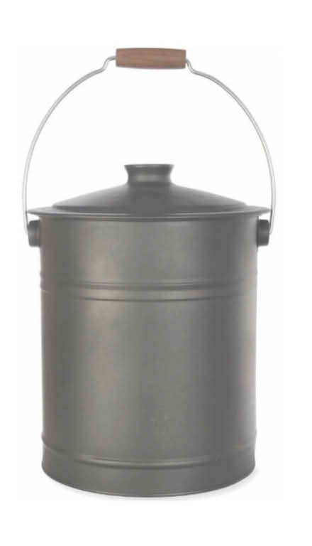 Photo of bucket with lid (Clermiston EH4) #1