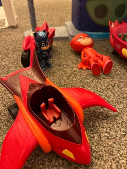 Photo of free Pj masks hq and cars &2 key rings (Southwark) #3