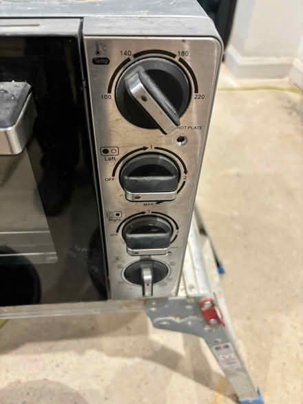 Photo of free Morphy Richards oven and hobs (Leigh-on-Sea SS9) #4