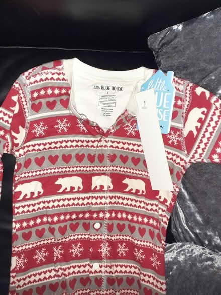 Photo of free Kids Xmas onesie (Netherley L27) #3