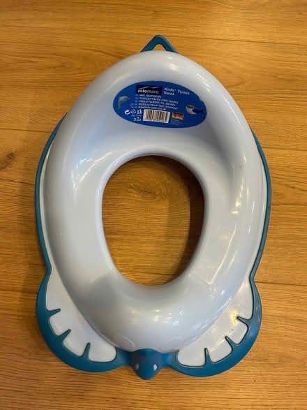 Photo of free Blue toilet seat toddler (WA14) #1