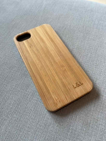 Photo of free iPhone SE (2020) Case (Camden) #1
