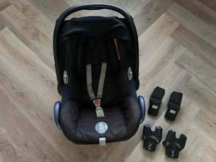 Photo of free Maxi Cosi baby car seat (Attenborough NG9) #1