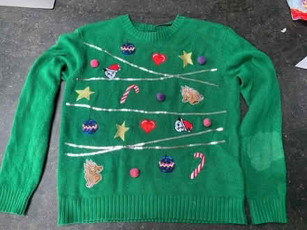 Photo of free Age 12 (my guess) Christmas jumper (Tooting Bec/Balham) #1