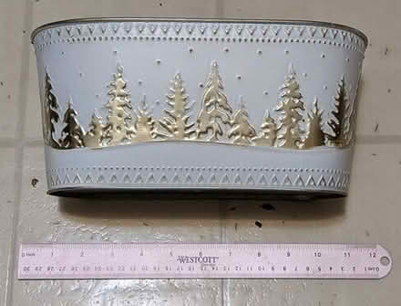 Photo of free Decorative Metal Bucket (20874) #1