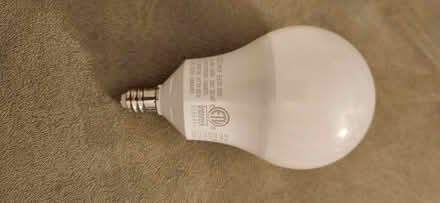 Photo of free IKEA Tradfri LED bulbs (Palm Park, Redwood City) #1
