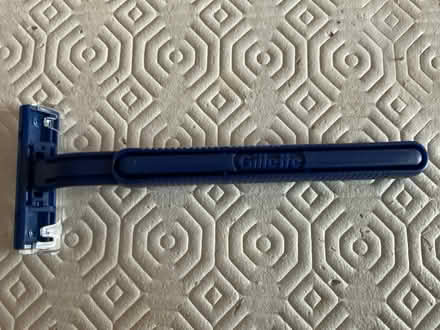 Photo of free 35 Gillette Blue II blades (Arnold, NG5) #2