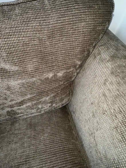 Photo of free sofa set (Knotty Ash L14) #4