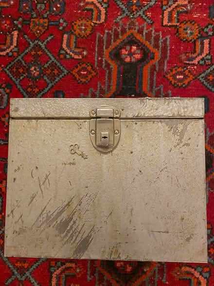 Photo of free locking metal file box with key (Brightwood Park/Petworth DC) #1