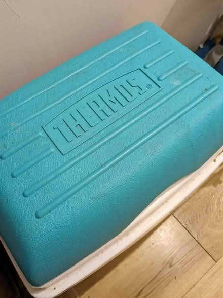 Photo of free Thermos Freezer Box (Great Ness SY4) #1