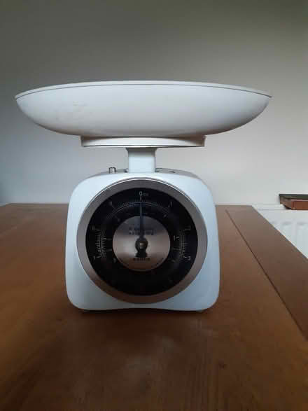 Photo of free Kitchen scales (Hallgarth LA9) #1