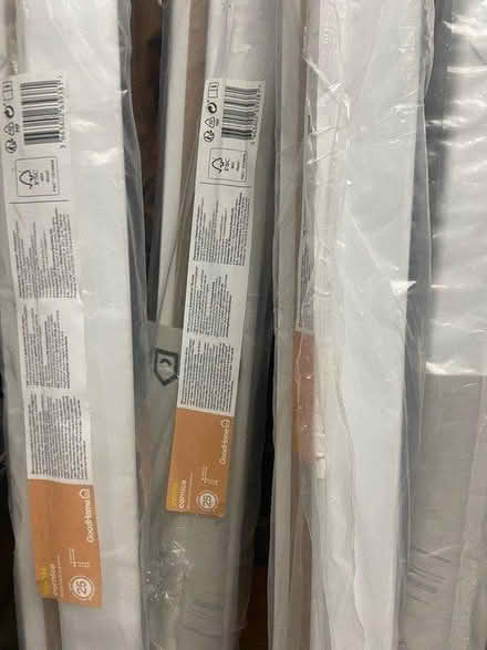 Photo of free 4 white new cornice/pelmet B&Q (Reading, RG1) #2