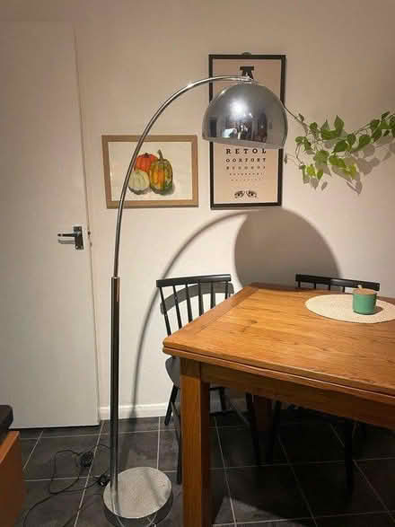 Photo of free Floor lamp (RH2 Reigate) #1