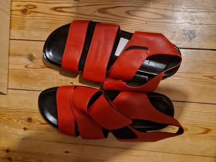 Photo of free Trainers 3.5 uk sandals size 7.5 uk (Headington OX3) #1