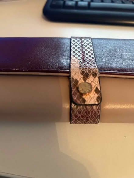 Photo of free Dune purse (Loughton IG10) #4