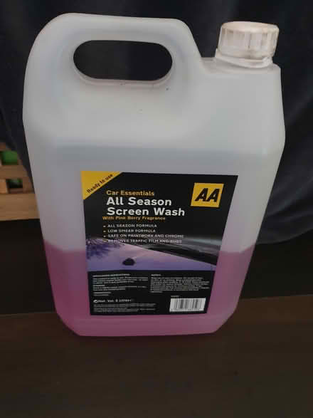 Photo of free All Season Screen Wash (S2 Wybourn) #1