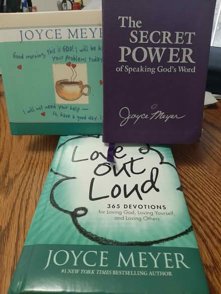 Photo of free Joyce Meyer books (F. Hills - 12/Orchard Lake) #1