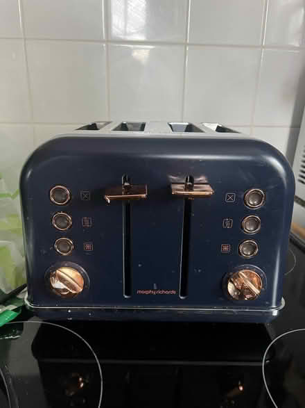 Photo of free Morphy Richard’s toaster (South east London SE11) #1
