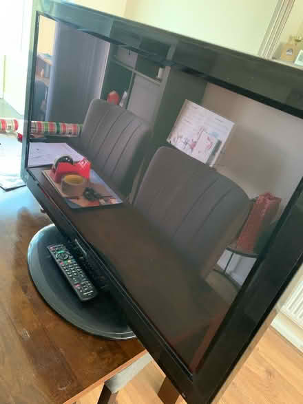 Photo of free Television (CV3) #1