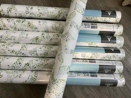 Photo of free 7 wallpaper rolls (LS5) #1