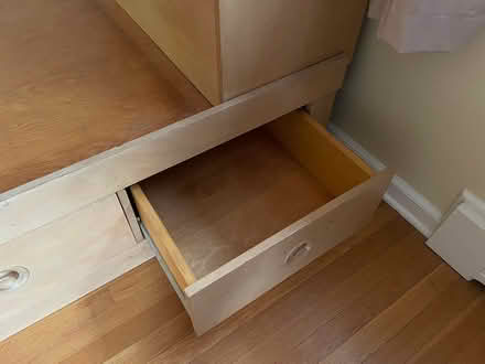 Photo of free bed platform (Brookfield) #2