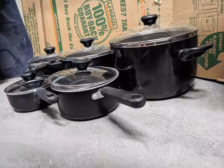 Photo of free Pots & matching lids (set of 5) (Downtown Denver) #4