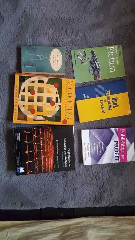 Photo of free Six books mostly business (Divinity Road OX4) #1