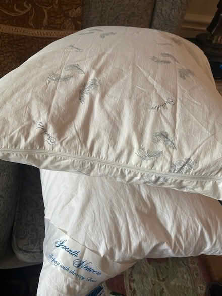Photo of free Lots of stuff to give away (UES) #2