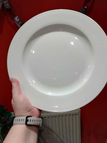 Photo of free 4 plain white dinner plates (Fazakerley L11) #2