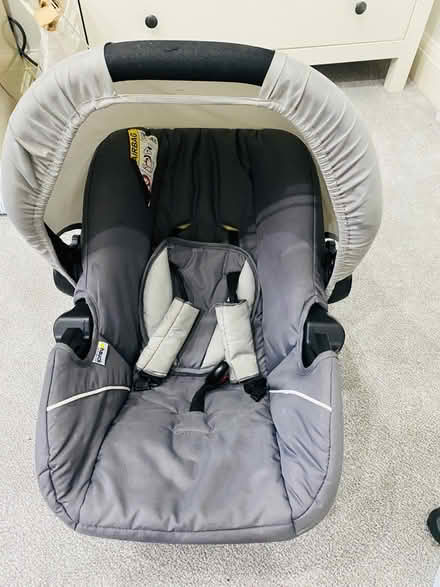 Photo of free Car seat (suitable from new born) (HA9 Wembley park) #1