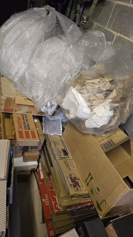Photo of free Packing materials and moving boxes (PO19) #1