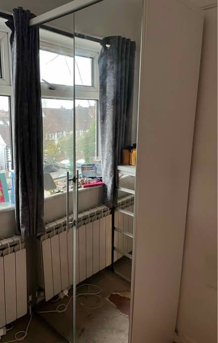 Photo of free Mirrored wardrobe. NO TIME WASTERS (Eltham SE9) #2