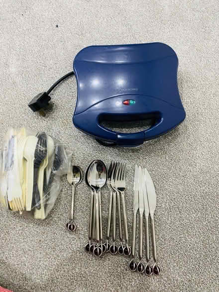 Photo of free Cookworks toaster and cutlery (HA9 Wembley park) #1