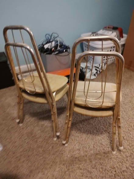 Photo of free Vintage kids chairs 4 (Odenton, near Odenton Elem) #3