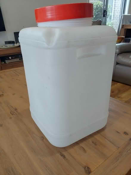 Photo of free 30L container with screw on lid (Dover Gardens SA) #1