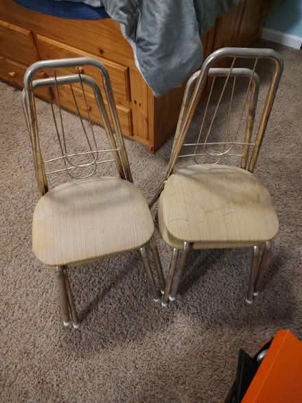 Photo of free Vintage kids chairs 4 (Odenton, near Odenton Elem) #1