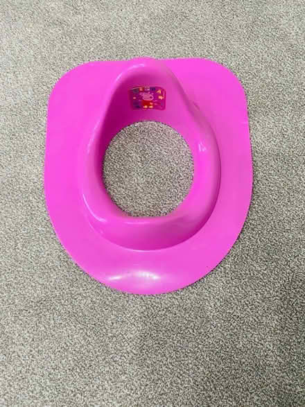 Photo of free Used toilet seat (HA9 Wembley park) #1