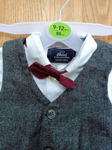 Photo of free Boys outfit 9-12 months (Saltaire BD18) #1