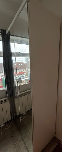 Photo of free Mirrored wardrobe. NO TIME WASTERS (Eltham SE9) #1