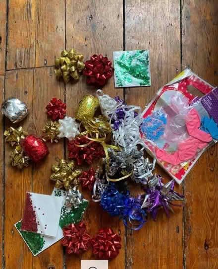 Photo of free Gift wrapping (Berkhamsted HP4) #1