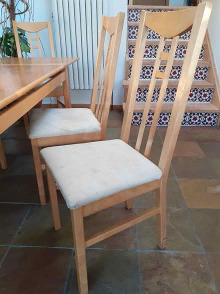 Photo of free dining table and chairs (Kelvindale G12) #3